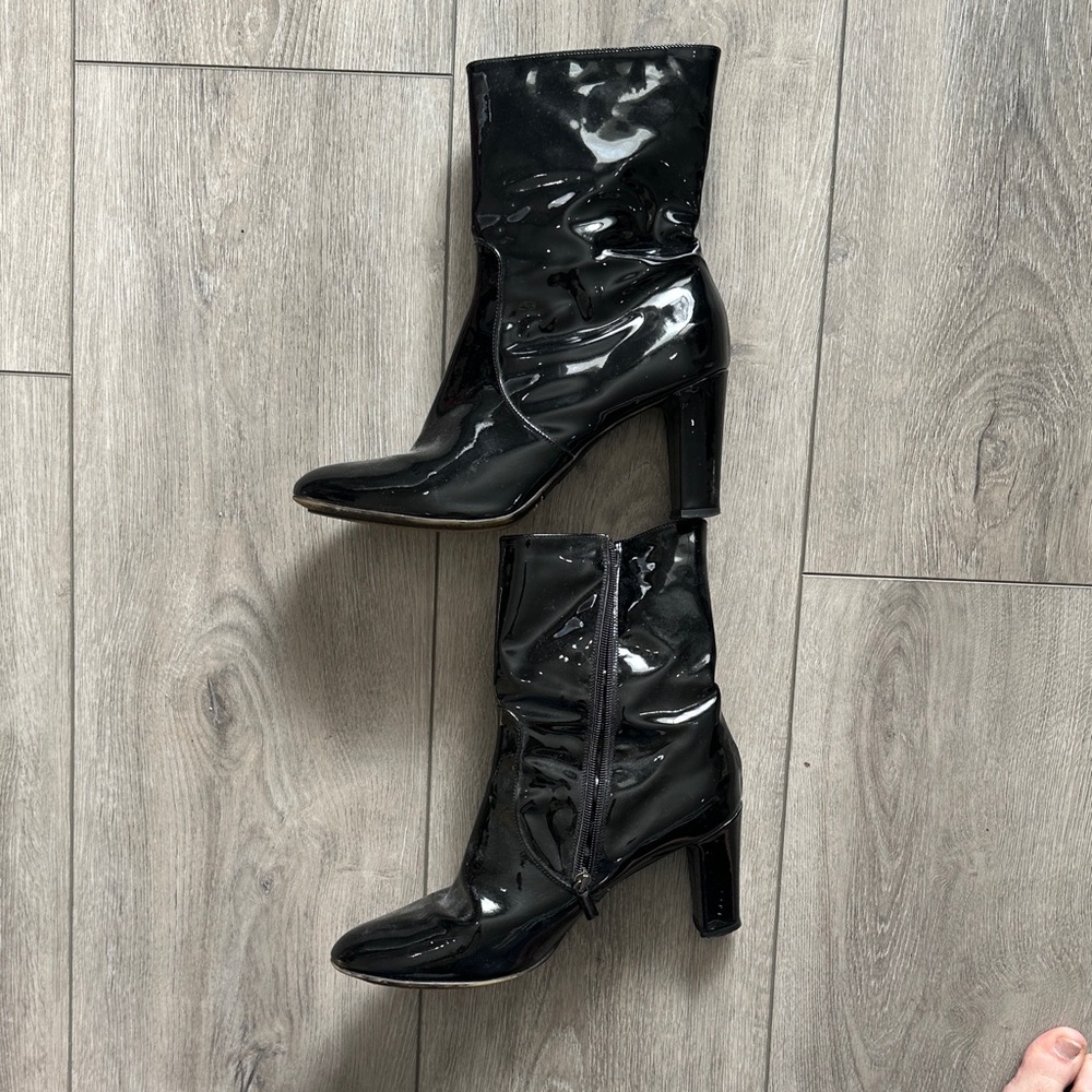 Aquatalia Glossy patent leather Heeled Boots 12!